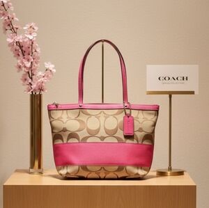 Pre-Loved Coach Y2K Signature Canvas Tote